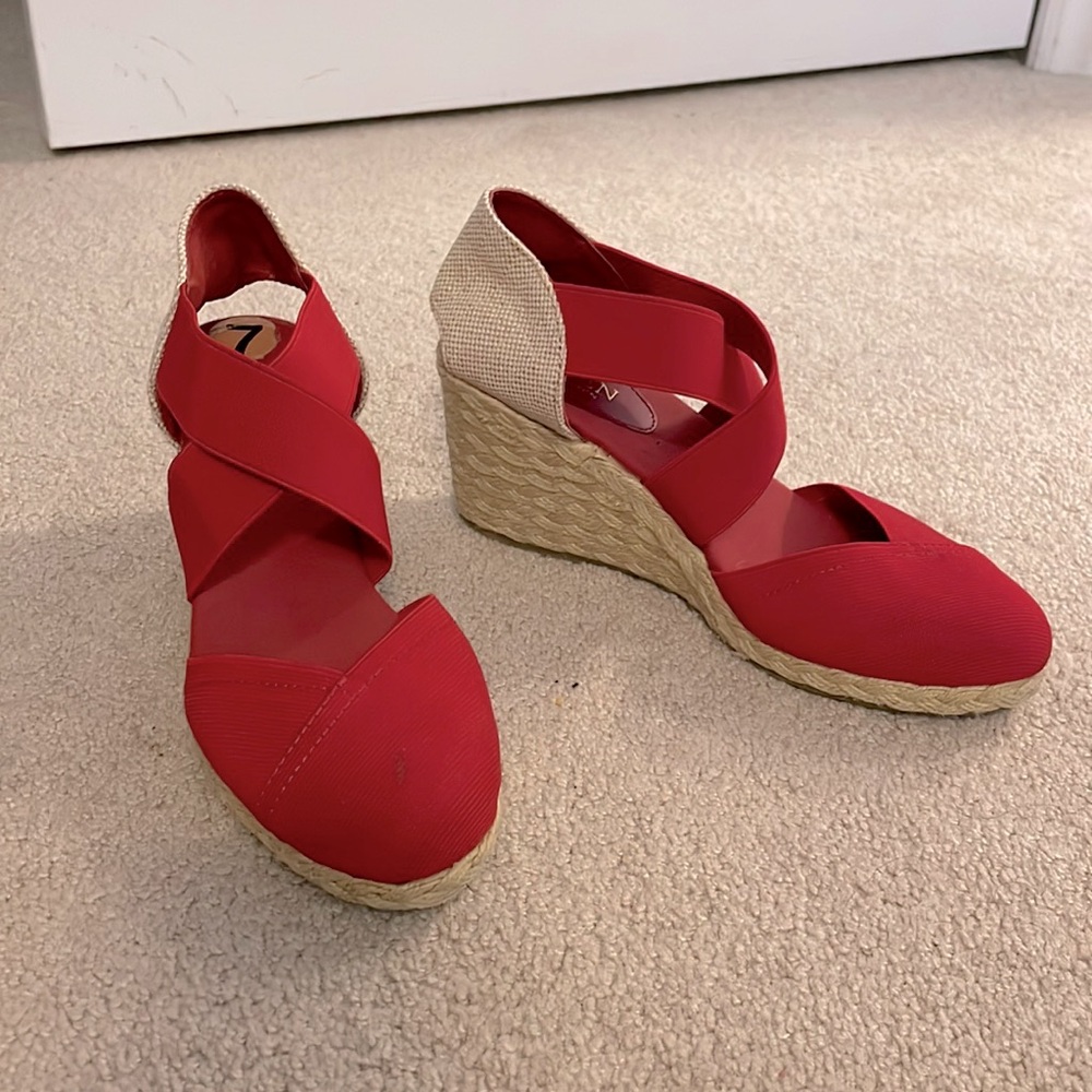 Slip-on wedge sandals